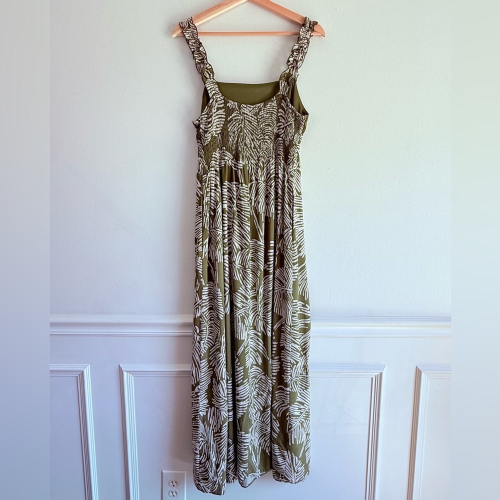 Luxology Palm Print Maxi Dress Ruffle Straps Smocked Back Olive Green Size M - Picture 7 of 12